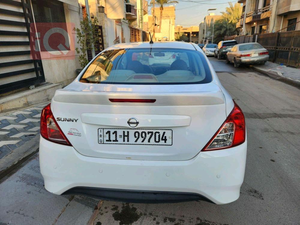 نيسان صني